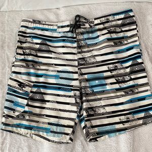 Maui & Sons Mens Blue and White Swim Trunks. Size Xl